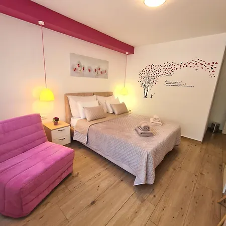 Coloured Rooms-3