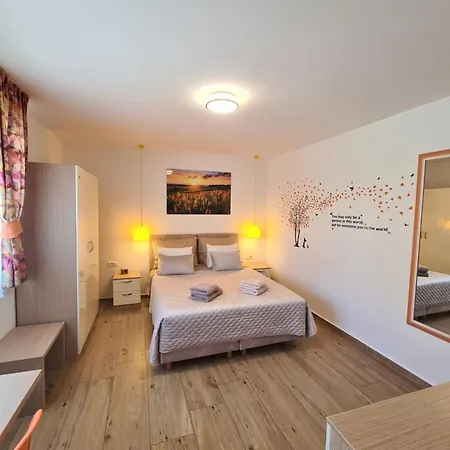 Coloured Rooms-2
